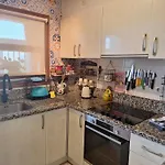 Stylish House With Swimming Pool,near & Town, Wifi Feriehus *