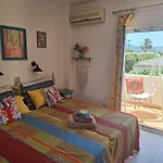 Hébergement de vacances Stylish House With Swimming Pool,near & Town, Wifi Dénia