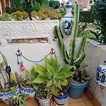 Stylish House With Swimming Pool,near & Town, Wifi *
