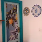 Stylish House With Swimming Pool,near & Town, Wifi