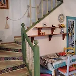 Stylish House With Swimming Pool,near & Town, Wifi Feriehus