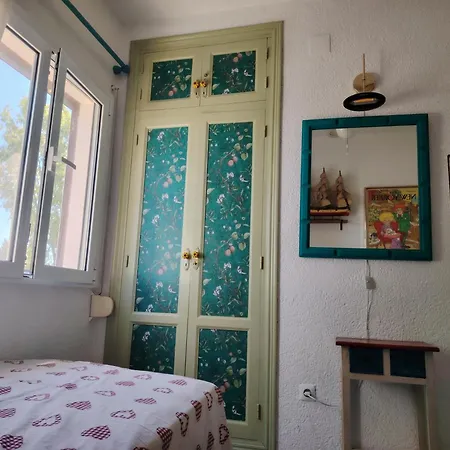 Σπίτι διακοπών Stylish House With Swimming Pool,near & Town, Wifi Denia