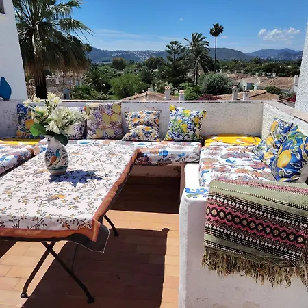 Σπίτι διακοπών Stylish House With Swimming Pool,near & Town, Wifi *