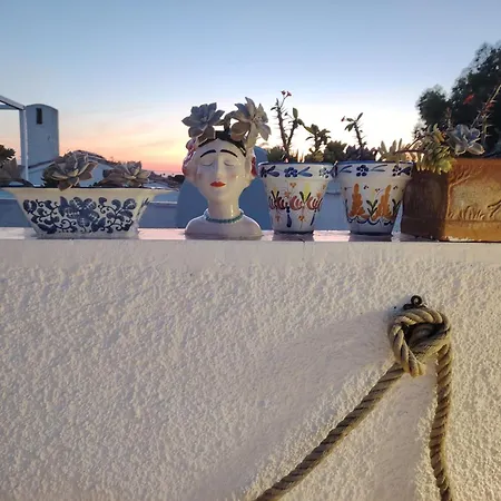 Stylish House With Swimming Pool,near & Town, Wifi Σπίτι διακοπών *
