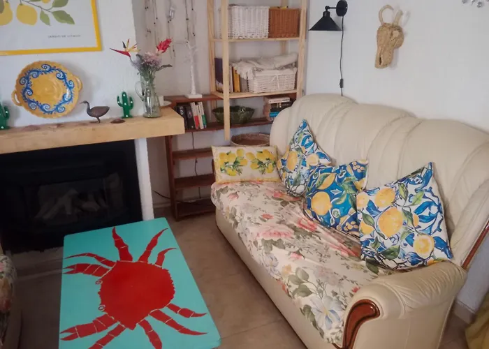 Hébergement de vacances Stylish House With Swimming Pool,near & Town, Wifi Dénia