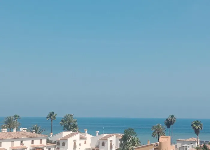 Stylish House With Swimming Pool,near & Town, Wifi *