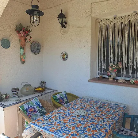 Stylish House With Swimming Pool,near & Town, Wifi Σπίτι διακοπών *