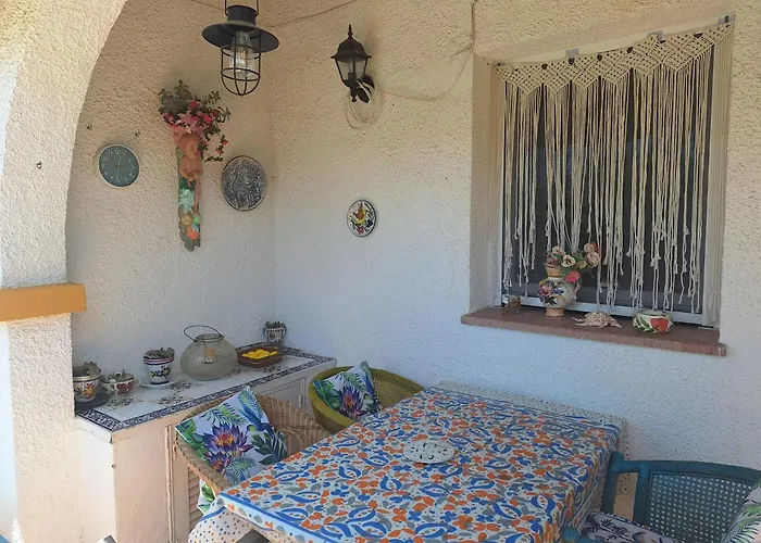 Stylish House With Swimming Pool,near & Town, Wifi Σπίτι διακοπών *